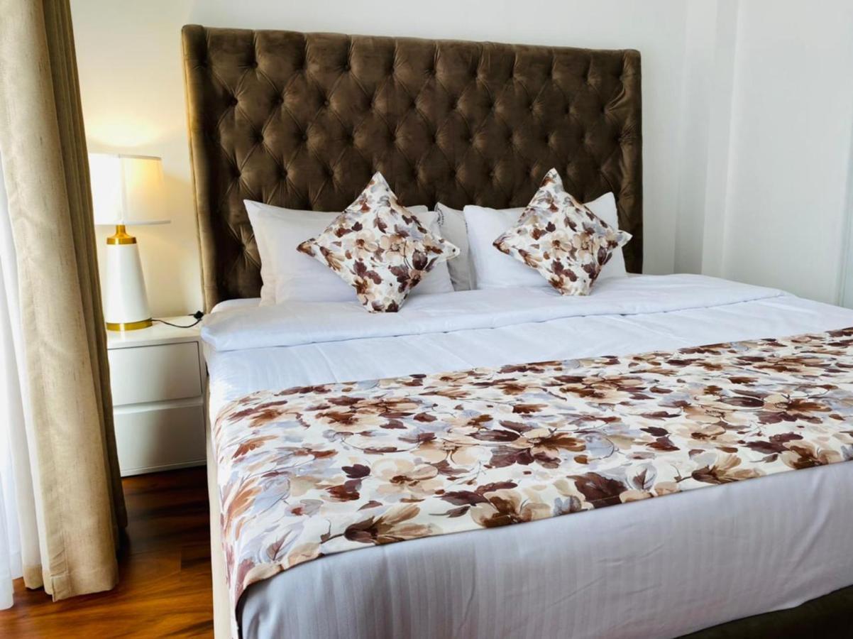 Grand Winterberry - Lake View Luxury Residence Nuwara Eliya Exteriör bild